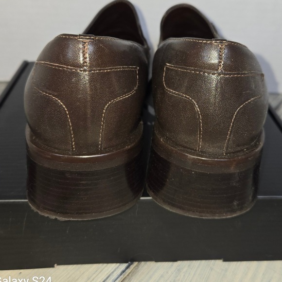 Etienne Aigner Dark Brown Leather Tassel Loafer Shoes Women Size 7.5 - Picture 2 of 5